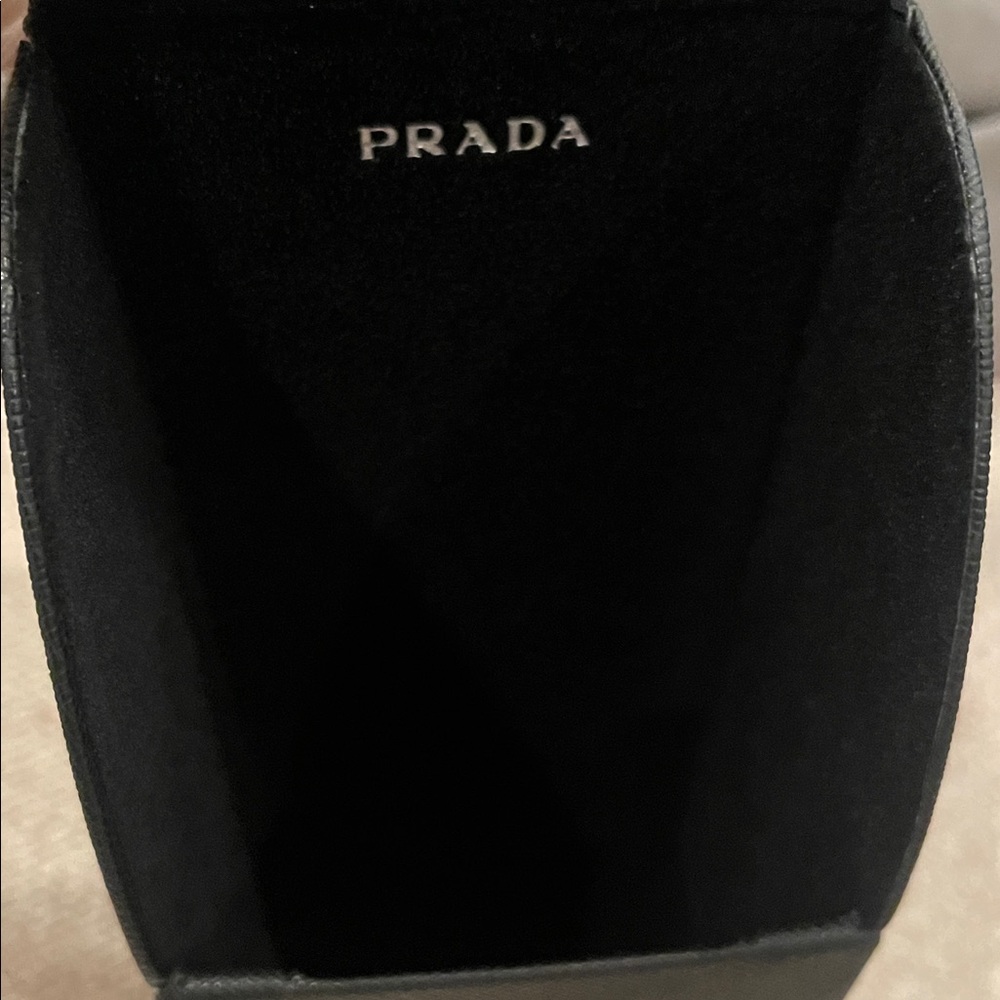 Prada sunglasses case - new no box - Picture 5 of 5